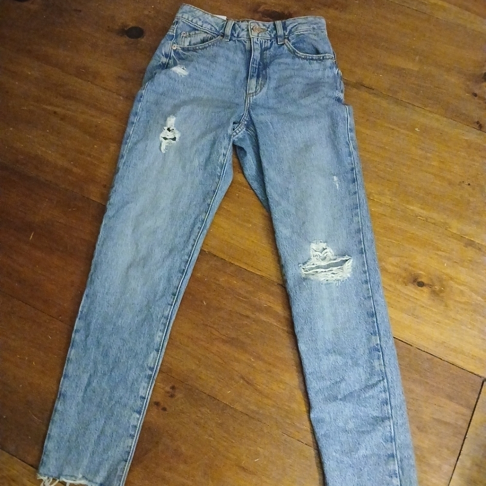 MOM garage Jeans Anna Blue  Distressed Size  00 Waist 23 NWT